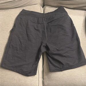 Lululemon shorts size small